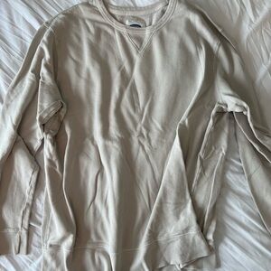 Old navy crew neck sweatshirt